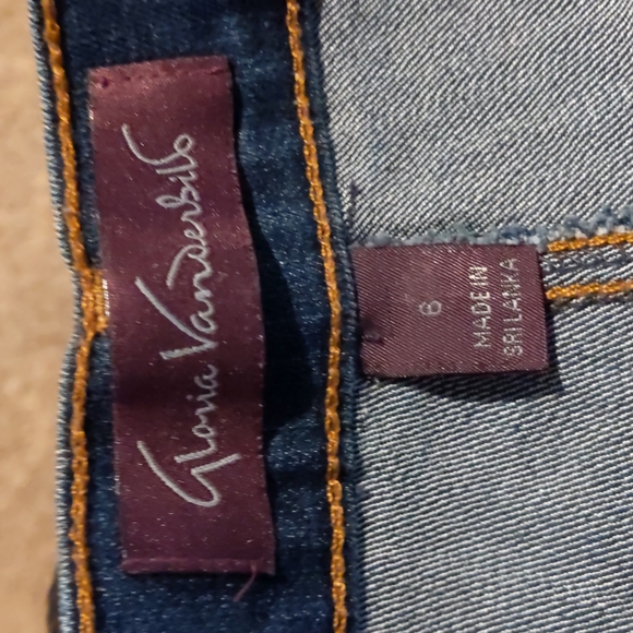 Gloria Vanderbilt, size 6 Amanda - Picture 2 of 11